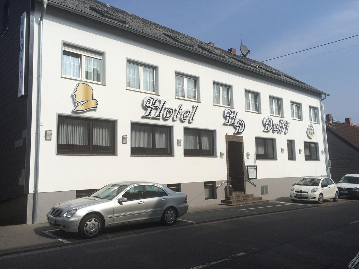 Dolfi Hotel & Restaurant Sulzbach  エクステリア 写真